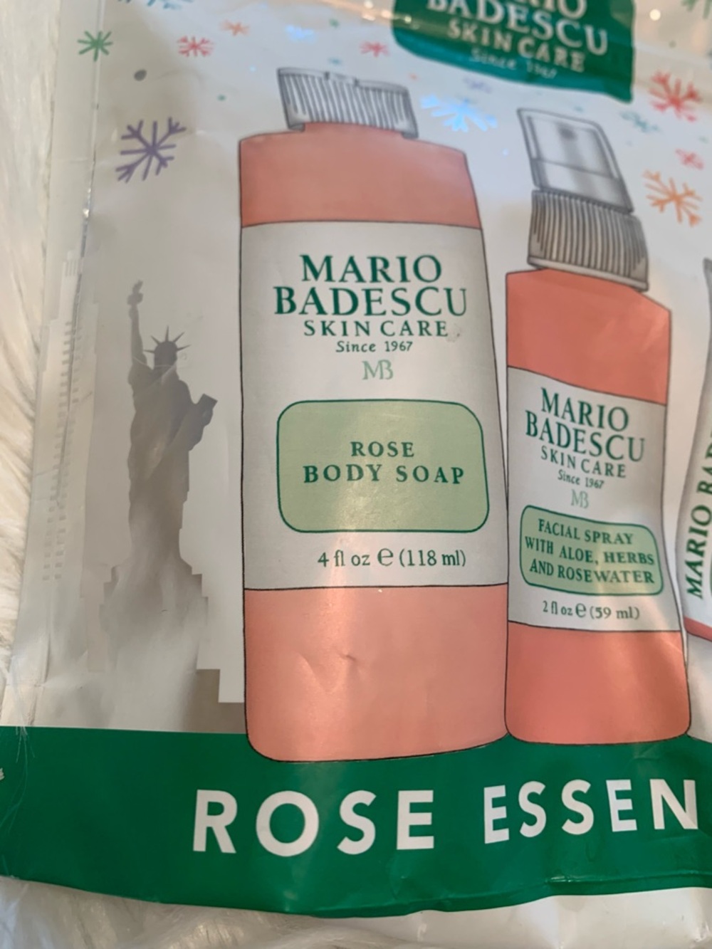 MARIO BADESCU (3) piece Rose Essentials skin Care set NIB (unopened) - Picture 2 of 10